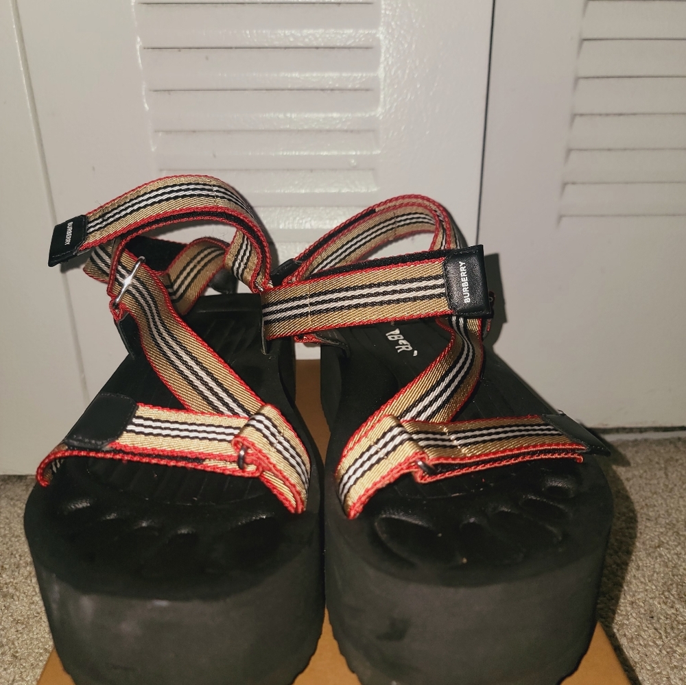 Burberry platform sandals